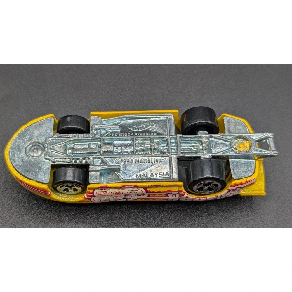 Hot Wheels, Maisto & Matchbox Lot of 6 Modern & Vintage Die-cast (1970s To 2000)